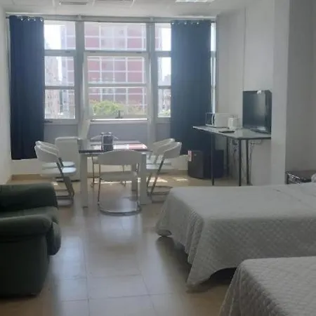 Kevin Apartman Cádiz